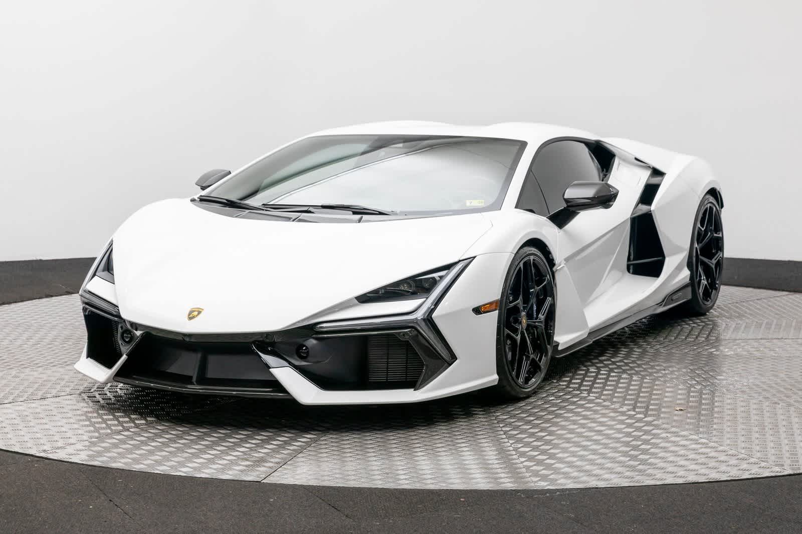 2024 Lamborghini   -
                  Sterling, VA