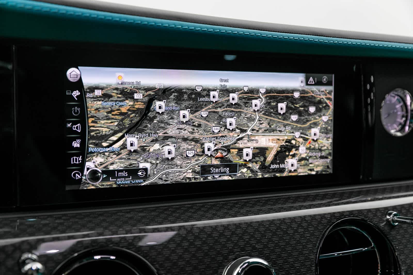 2023 Rolls-Royce Ghost Black Badge 24