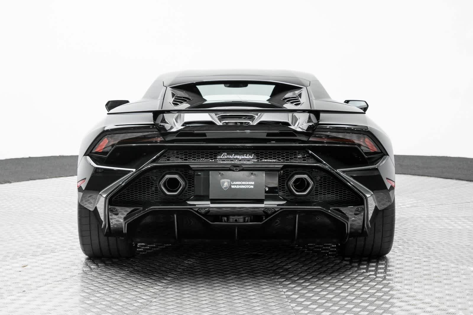 Thumbnail: 2024 Lamborghini Huracan - 5