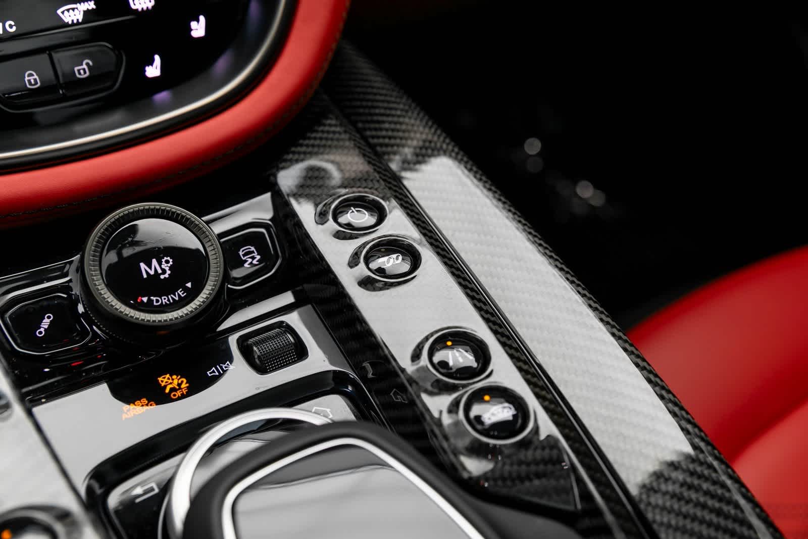 Thumbnail: 2023 Aston Martin DBX - 33