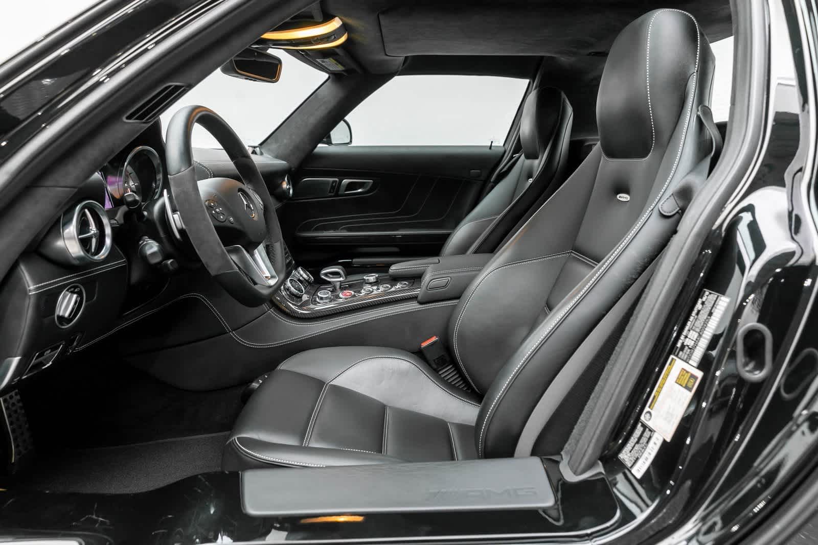 Thumbnail: 2012 Mercedes-Benz SLS AMG - 11