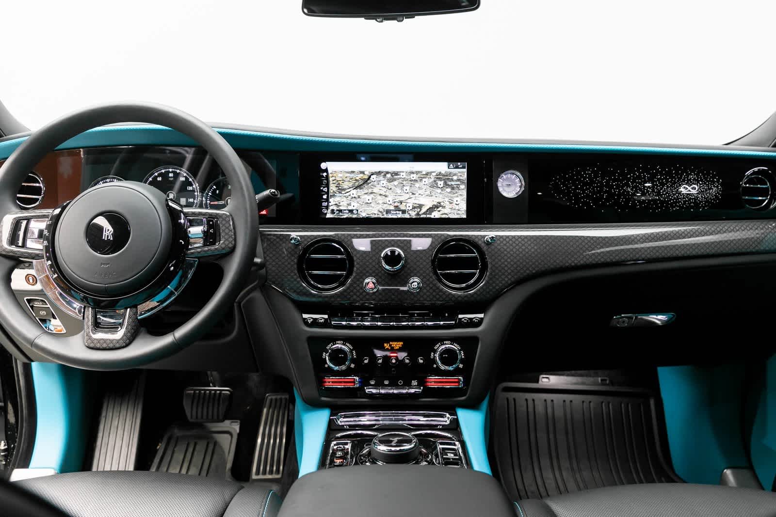 2023 Rolls-Royce Ghost Black Badge 4