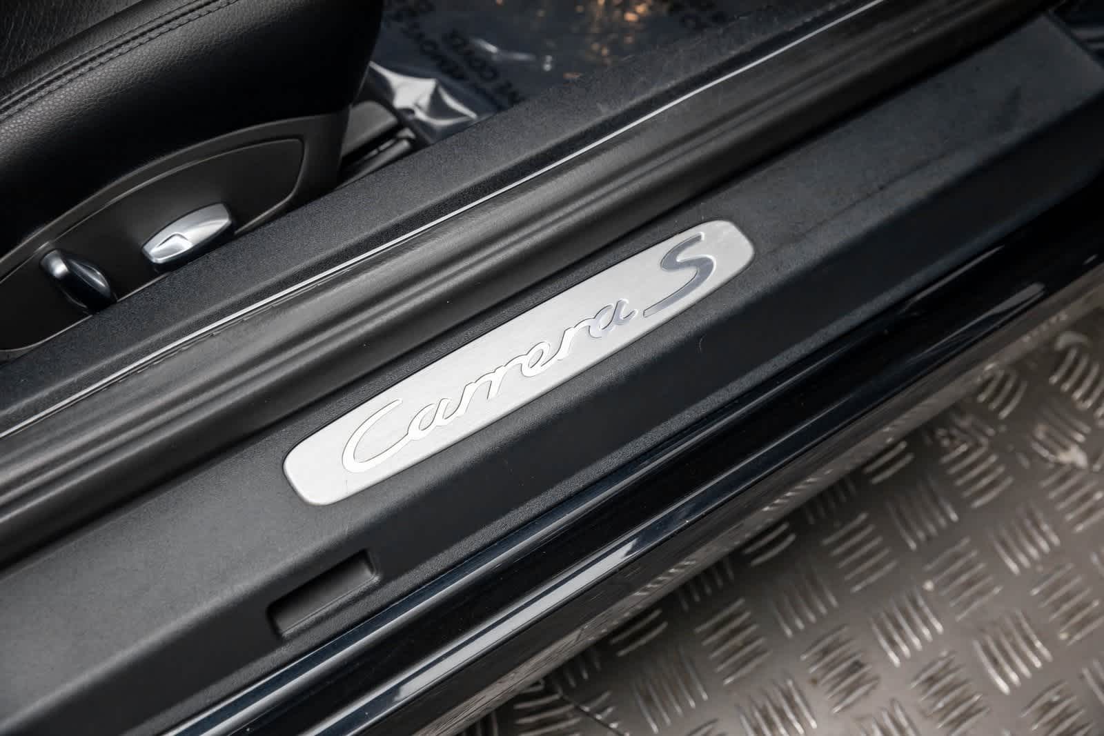 Thumbnail: 2015 Porsche 911 - 42