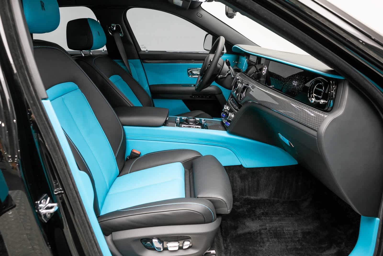2023 Rolls-Royce Ghost Black Badge 46