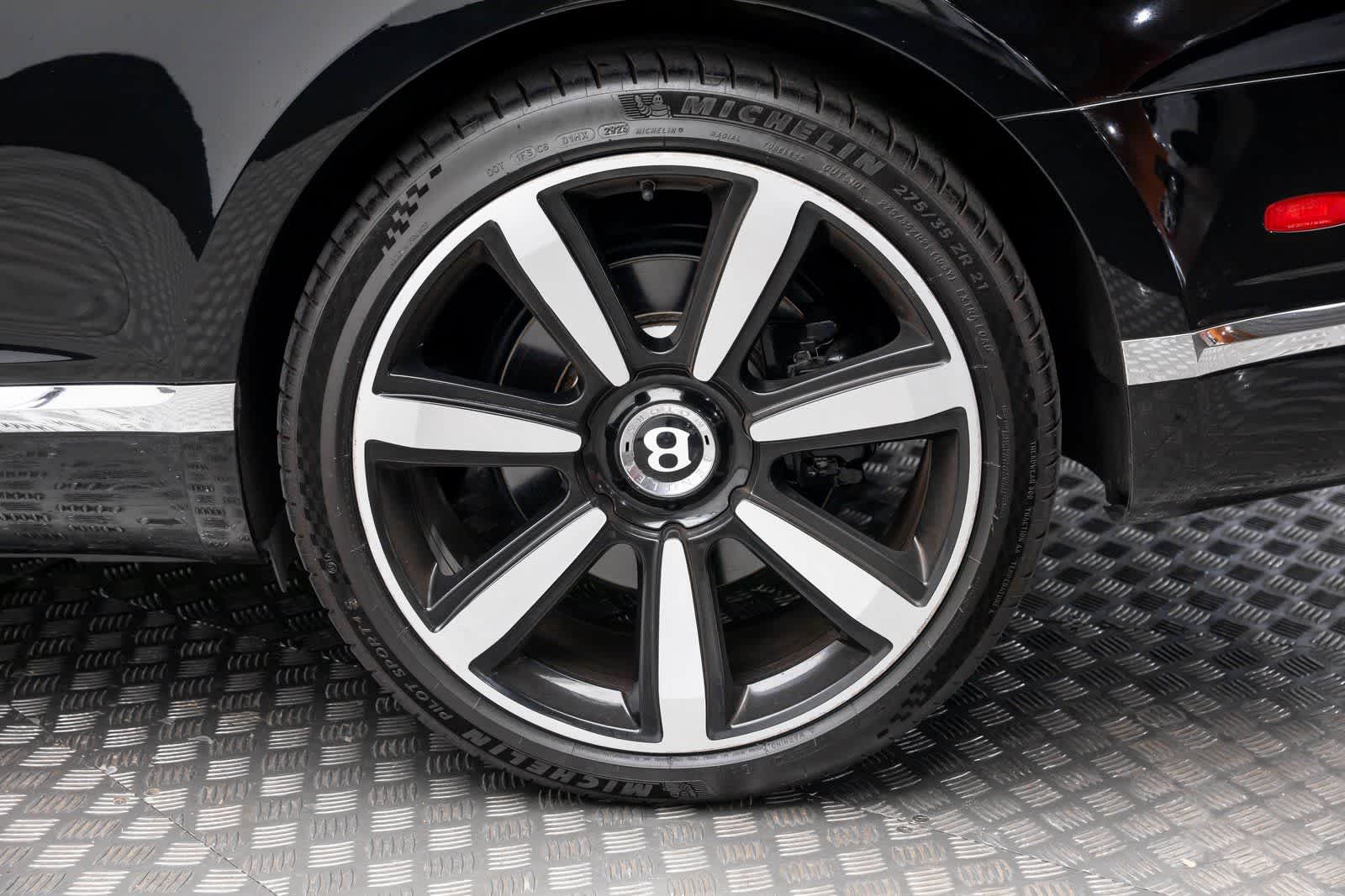 Thumbnail: 2018 Bentley Continental - 45