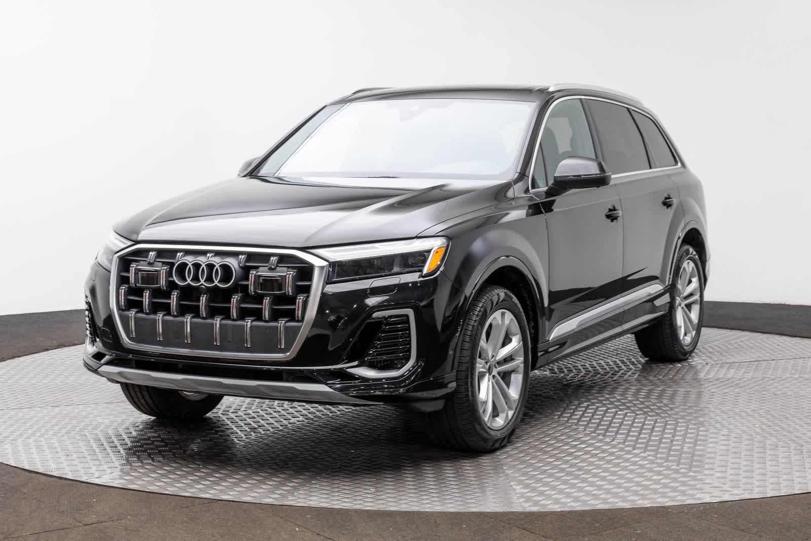 Thumbnail: 2025 Audi Q7 - 1