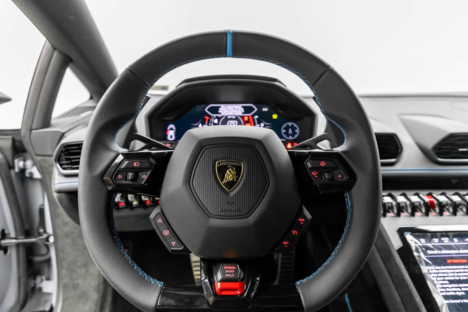 Thumbnail: 2024 Lamborghini Huracan - 13