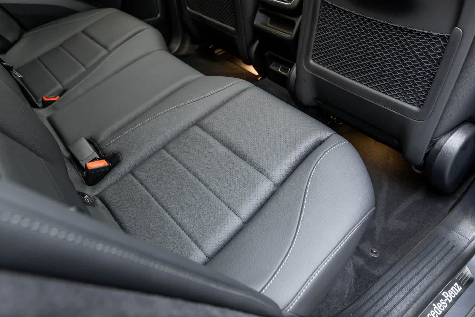 Thumbnail: 2025 Mercedes-Benz GLE - 42