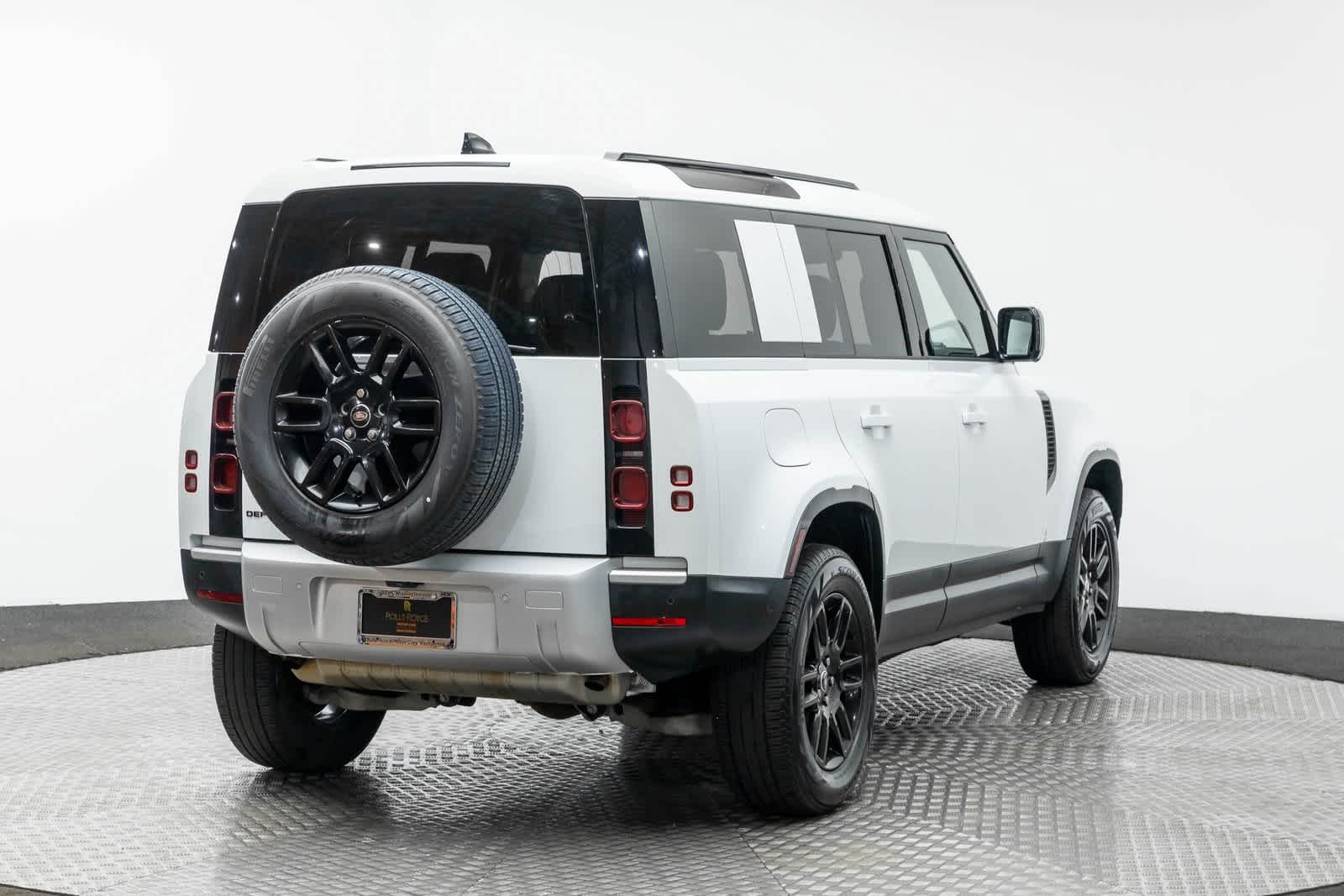 Thumbnail: 2025 Land Rover Defender - 22