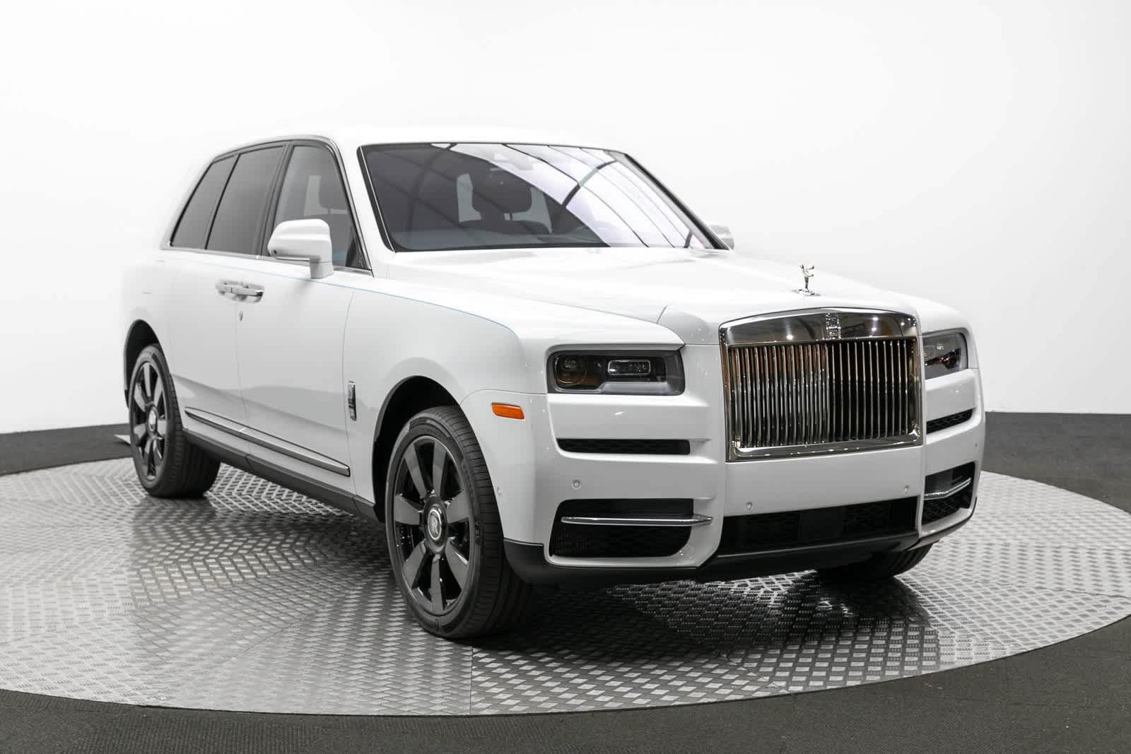 Thumbnail: 2022 Rolls-Royce Cullinan - 47
