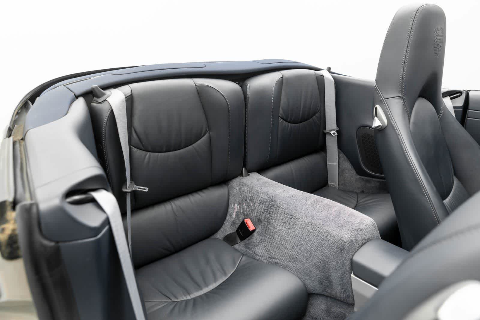 Thumbnail: 2007 Porsche 911 - 14