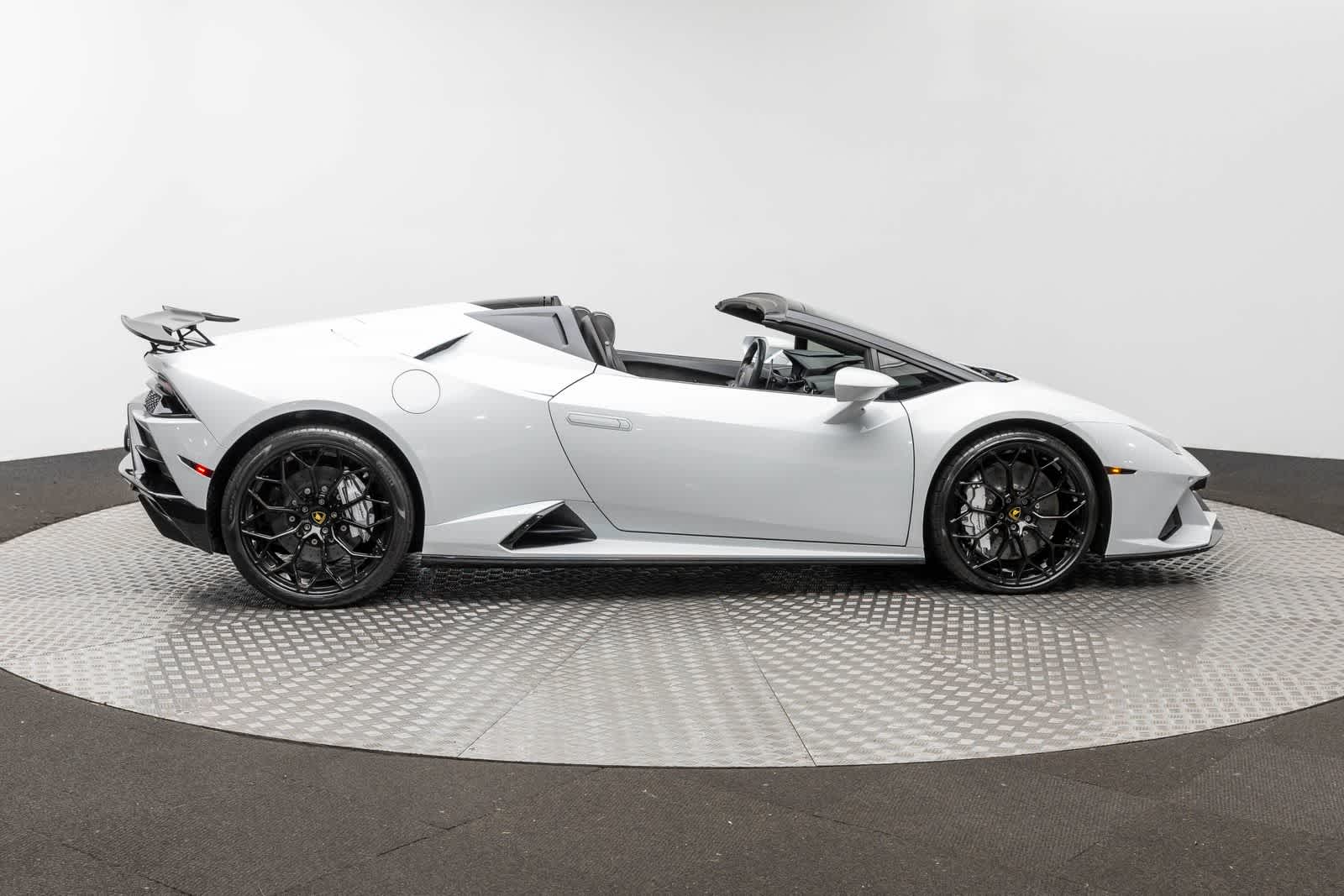 Thumbnail: 2020 Lamborghini Huracan - 47
