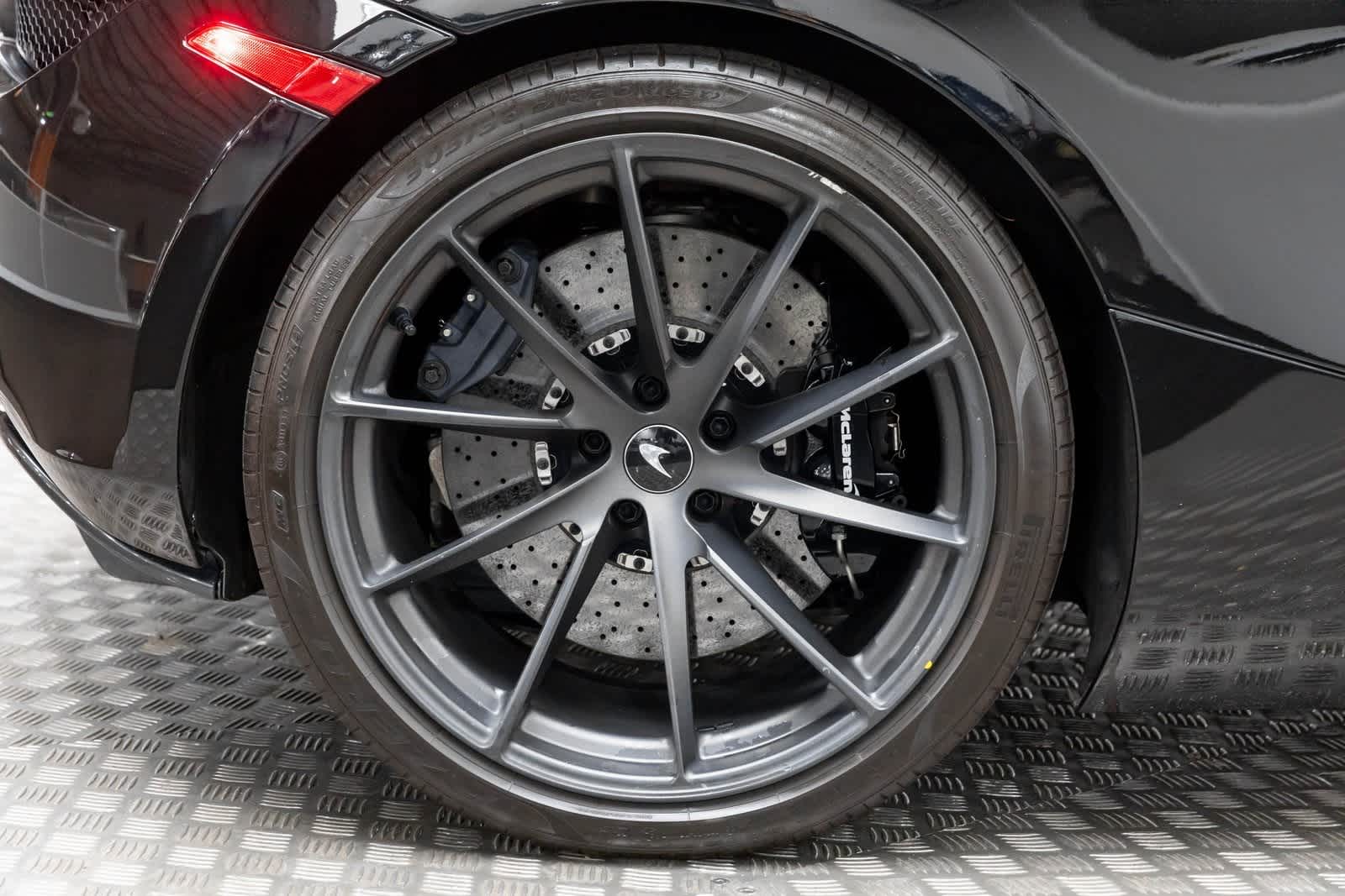 Thumbnail: 2023 Mclaren 720S - 42