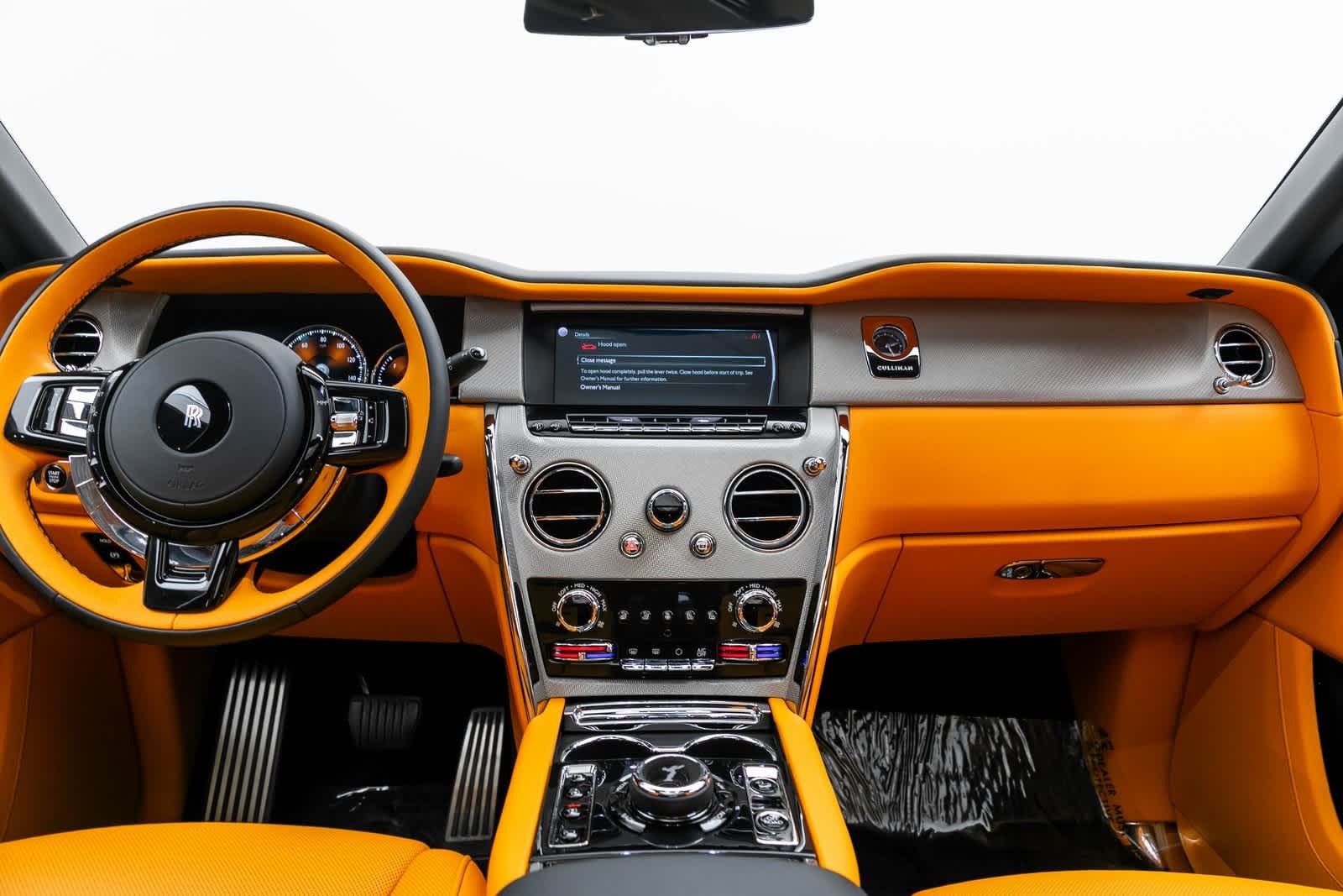 Thumbnail: 2024 Rolls-Royce Cullinan - 4