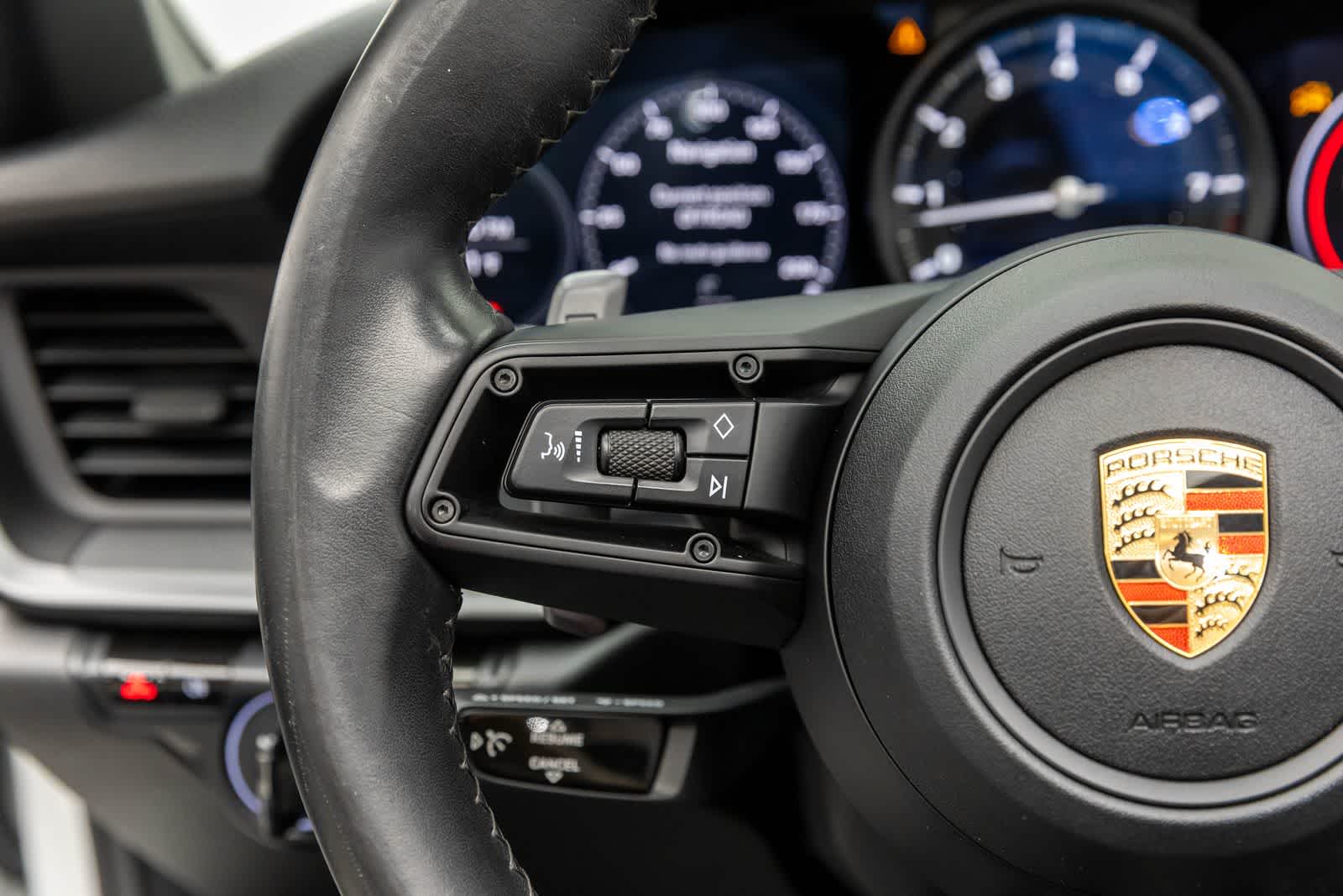 Thumbnail: 2020 Porsche 911 - 33