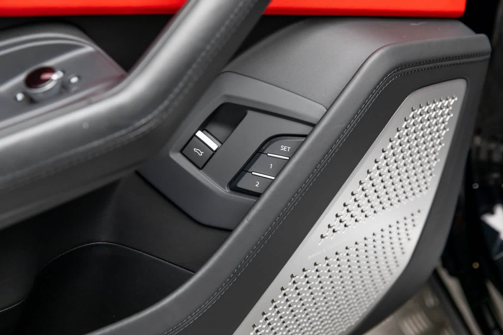 Thumbnail: 2022 Lamborghini Urus - 25