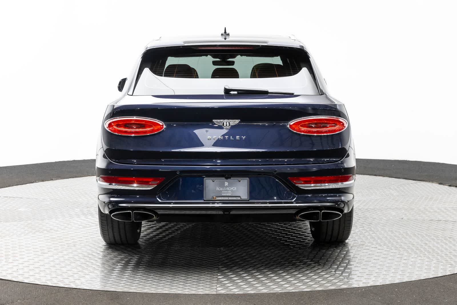 Thumbnail: 2021 Bentley Bentayga - 5