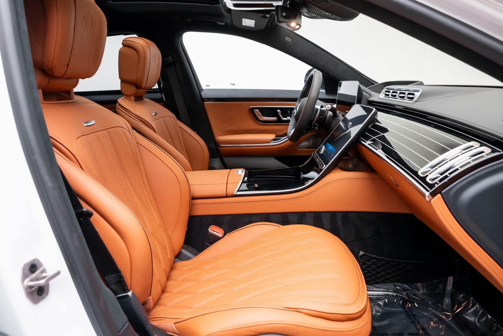 Thumbnail: 2024 Mercedes-Benz S-Class - 13