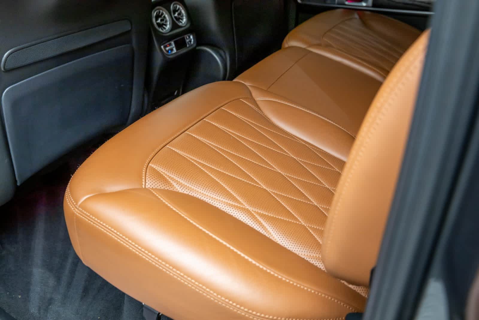 Thumbnail: 2022 Mercedes-Benz G-Class - 43