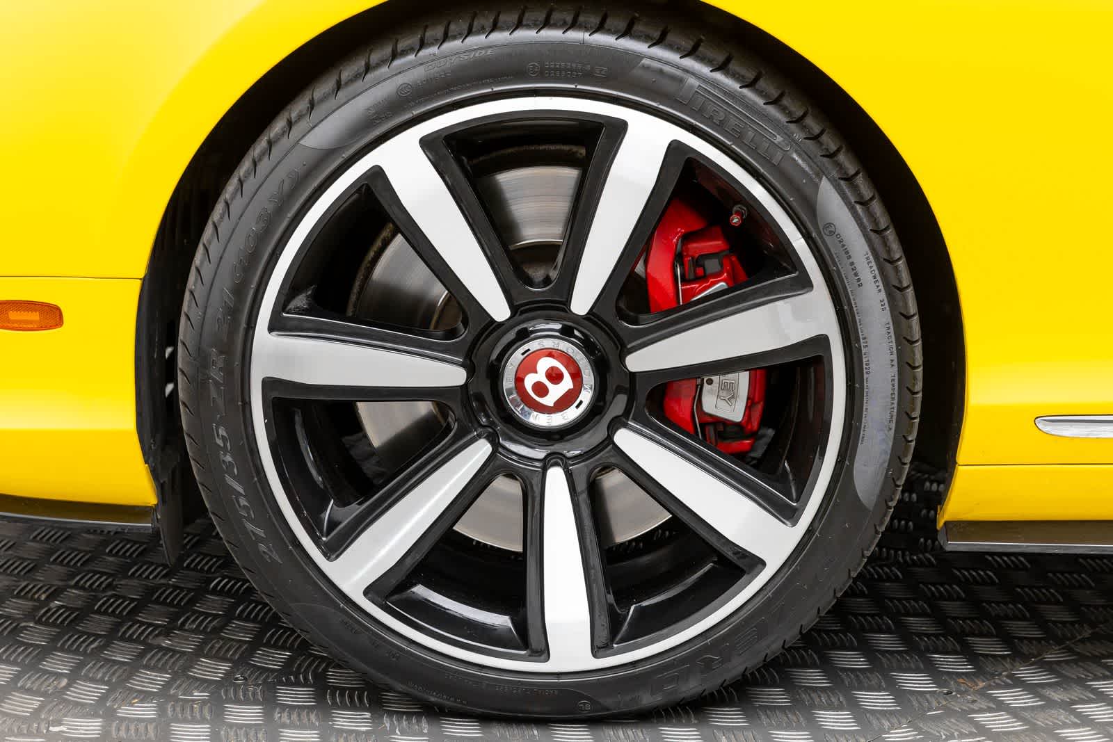 Thumbnail: 2014 Bentley Continental - 8