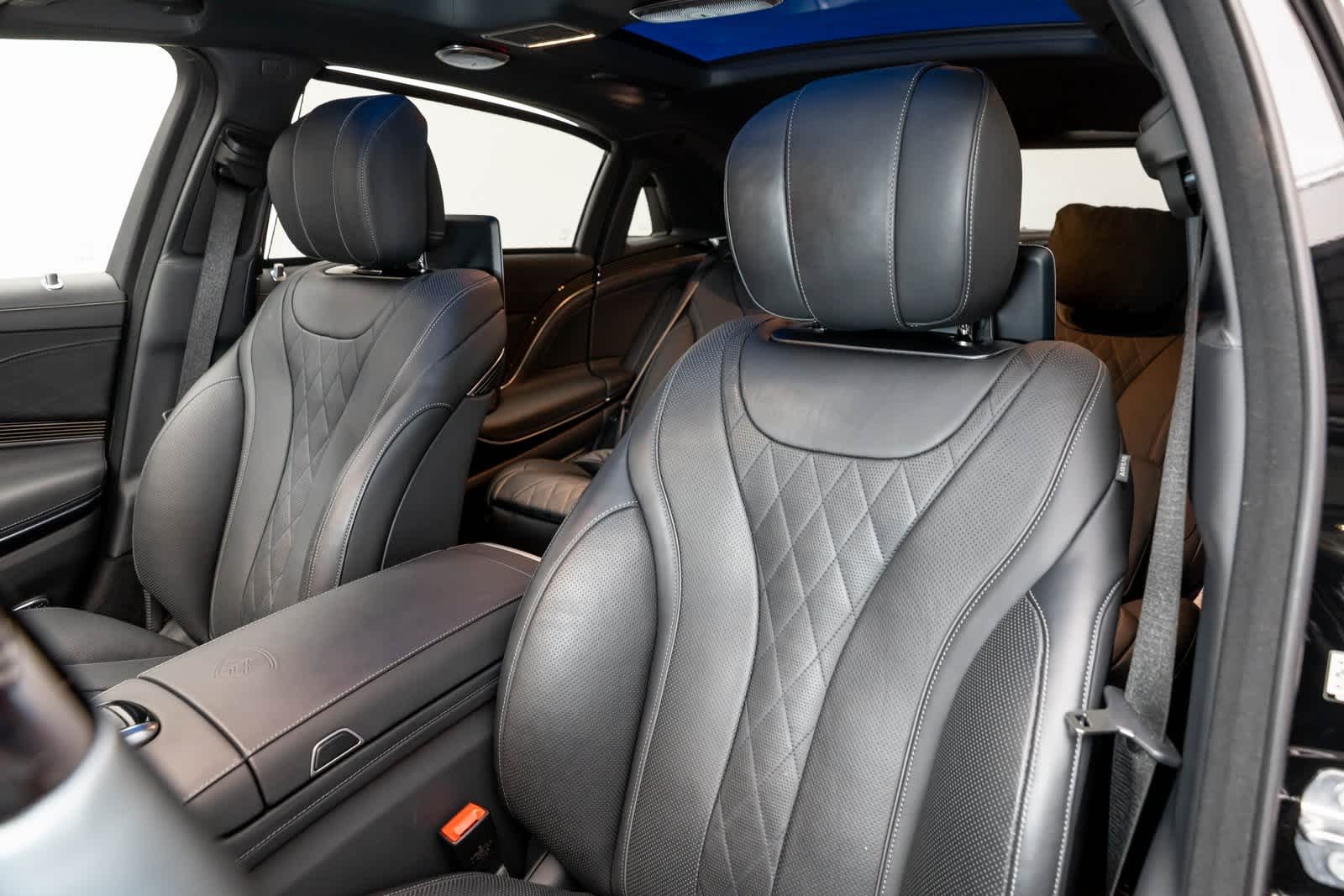 Thumbnail: 2020 Mercedes-Benz S-Class - 12