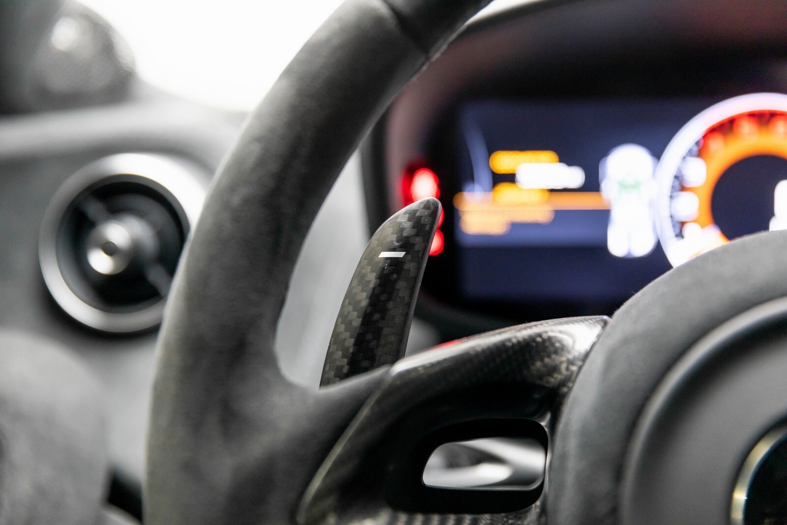 Thumbnail: 2020 Mclaren  - 27