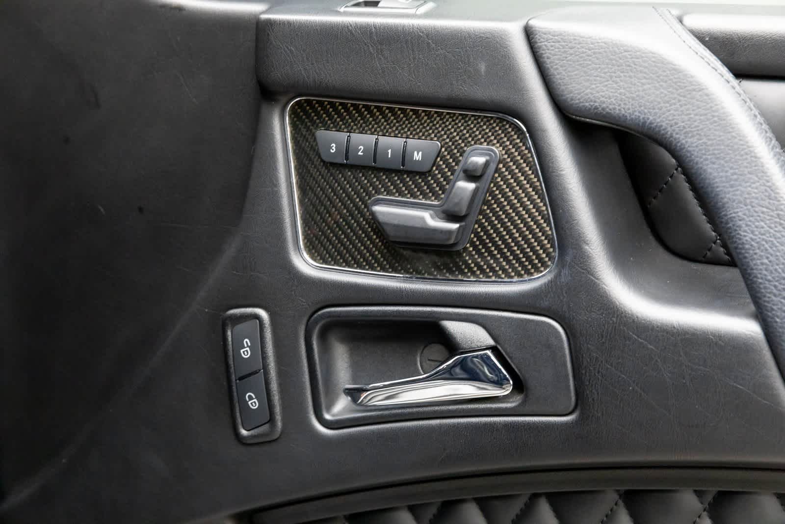 Thumbnail: 2014 Mercedes-Benz G-Class - 48