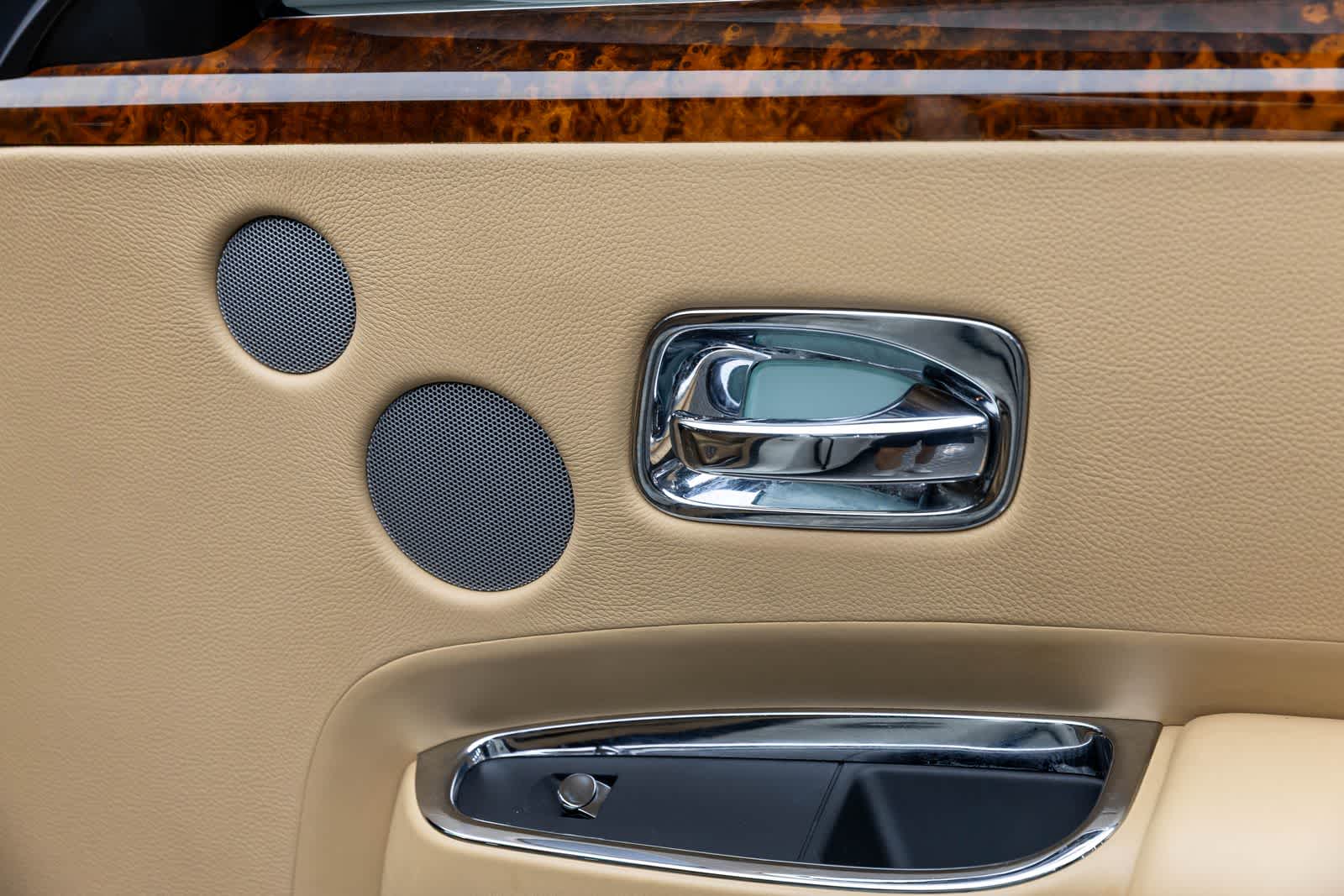 Thumbnail: 2011 Rolls-Royce Ghost - 31