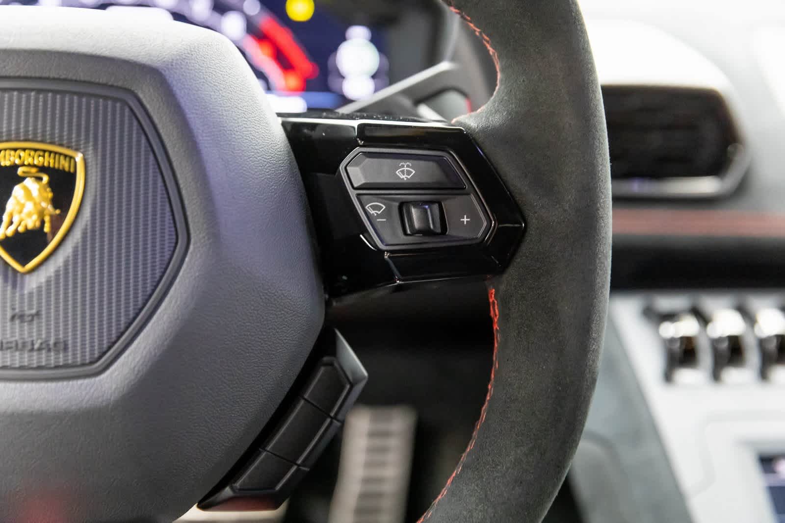 Thumbnail: 2022 Lamborghini Huracan - 31