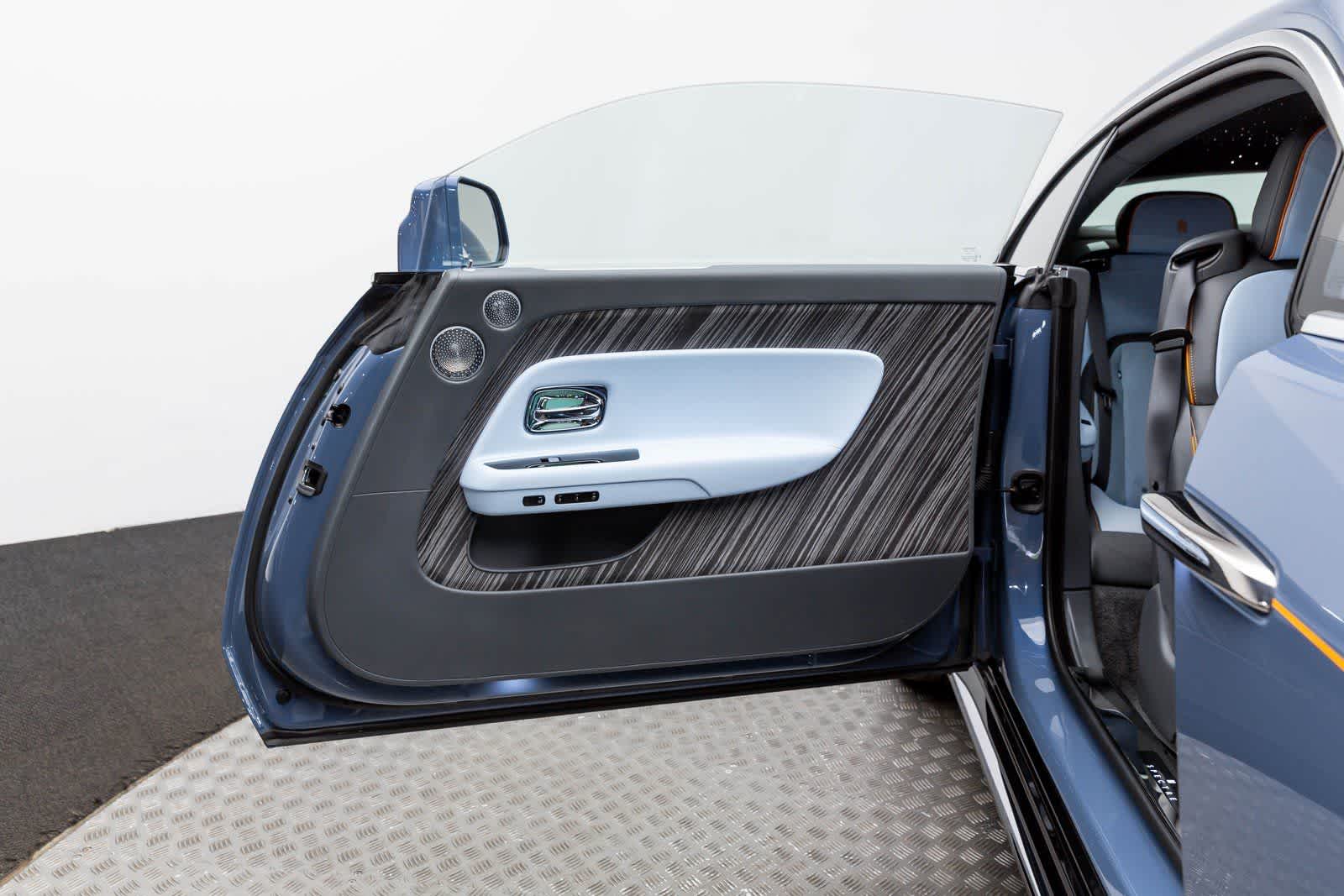 Thumbnail: 2024 Rolls-Royce Spectre - 48