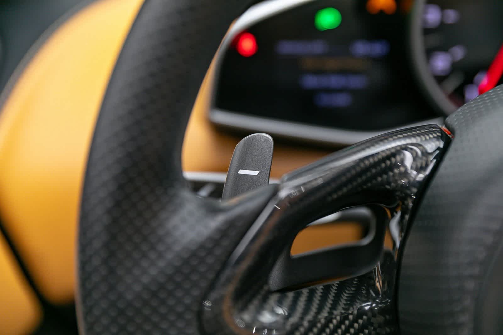 Thumbnail: 2015 Mclaren  - 29