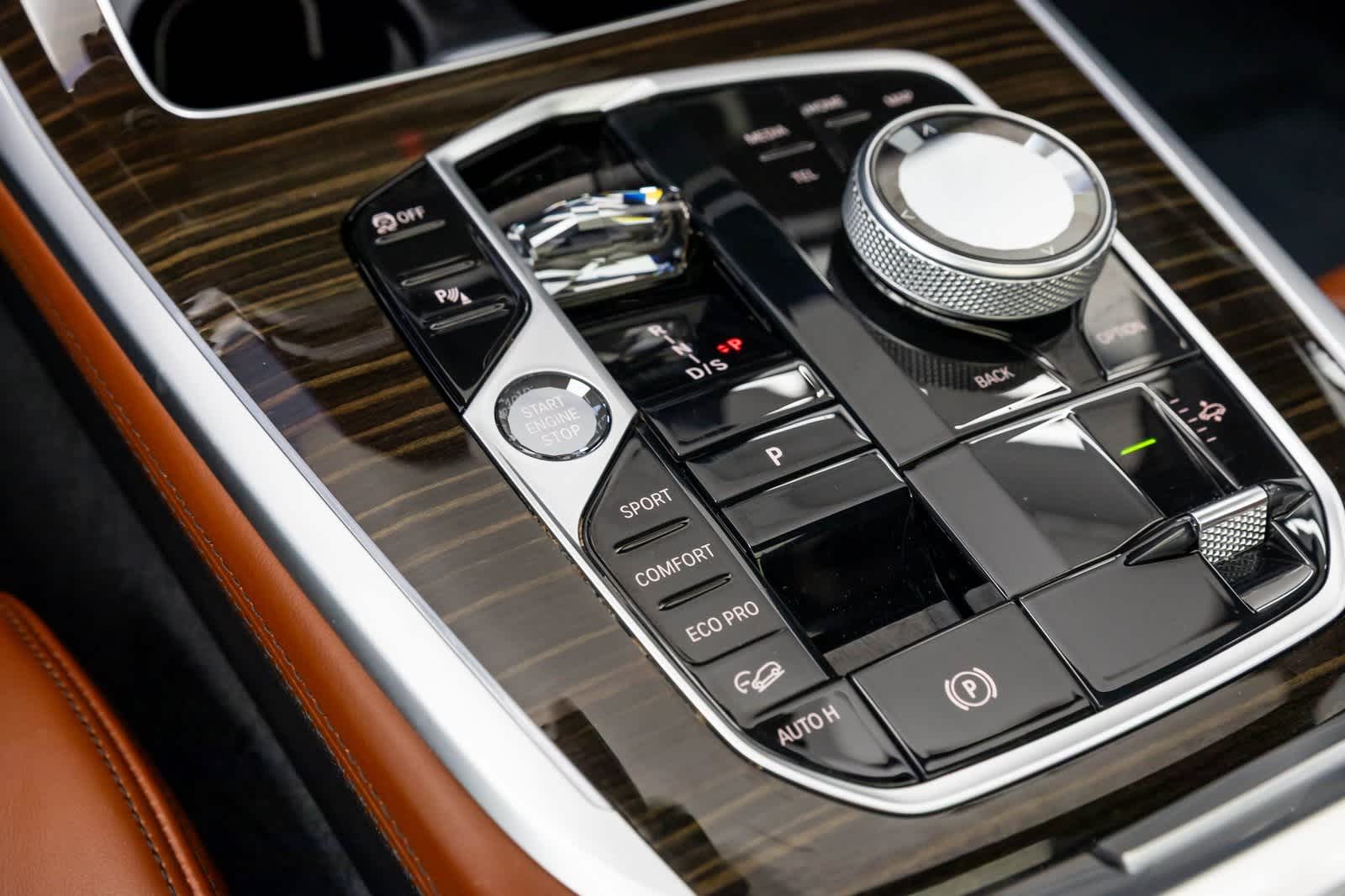 Thumbnail: 2023 BMW X7 - 41