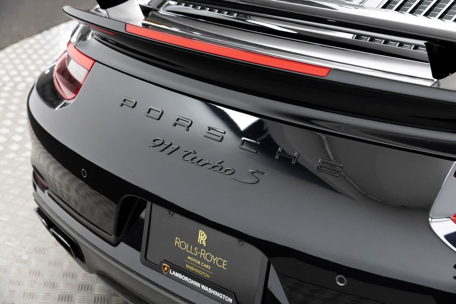 Thumbnail: 2019 Porsche 911 - 7