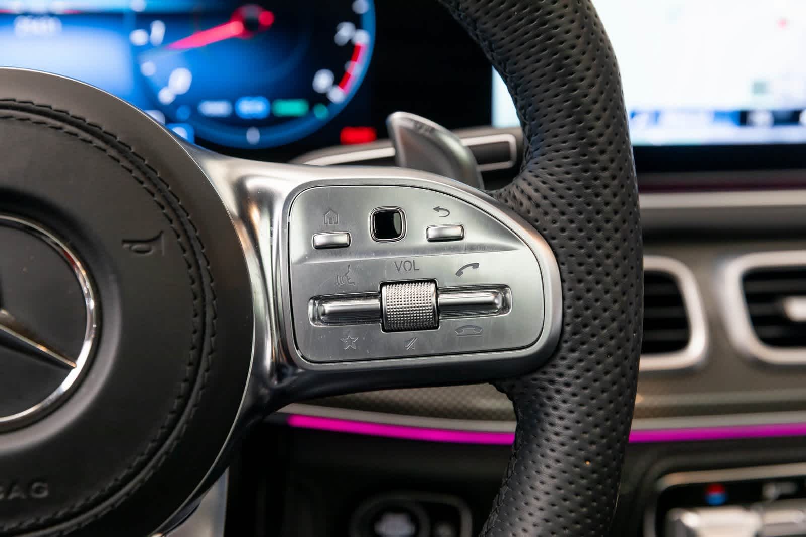 Thumbnail: 2023 Mercedes-Benz GL-Class - 33