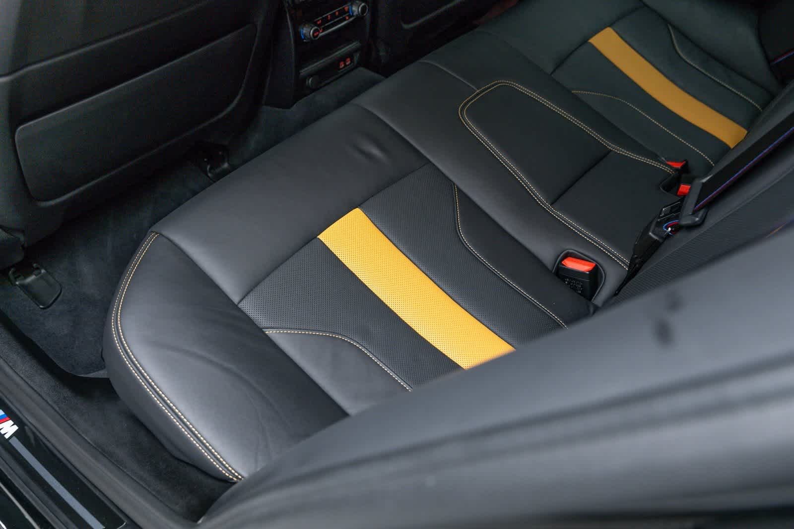 Thumbnail: 2023 BMW M5 - 42