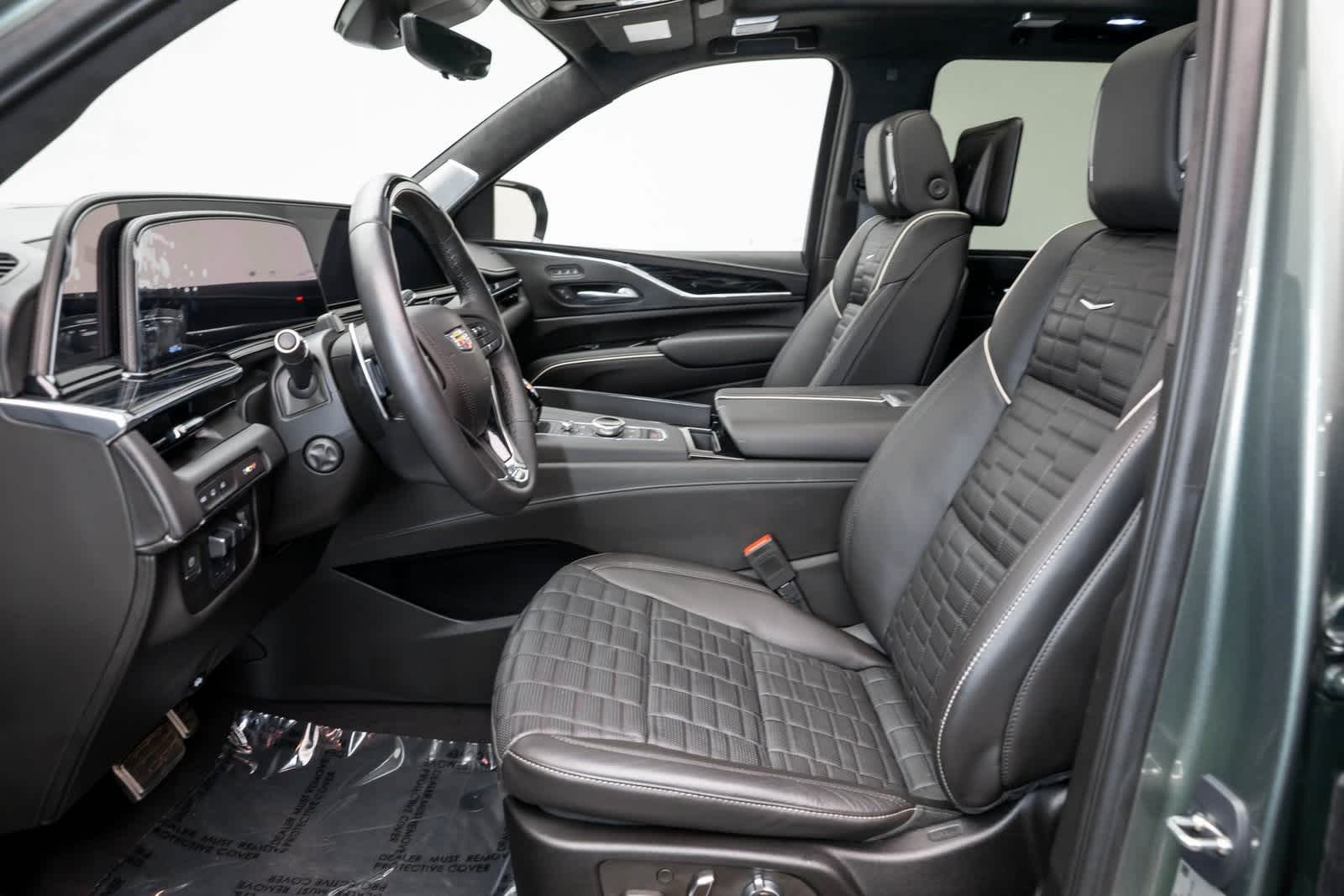 Thumbnail: 2023 Cadillac Escalade - 11