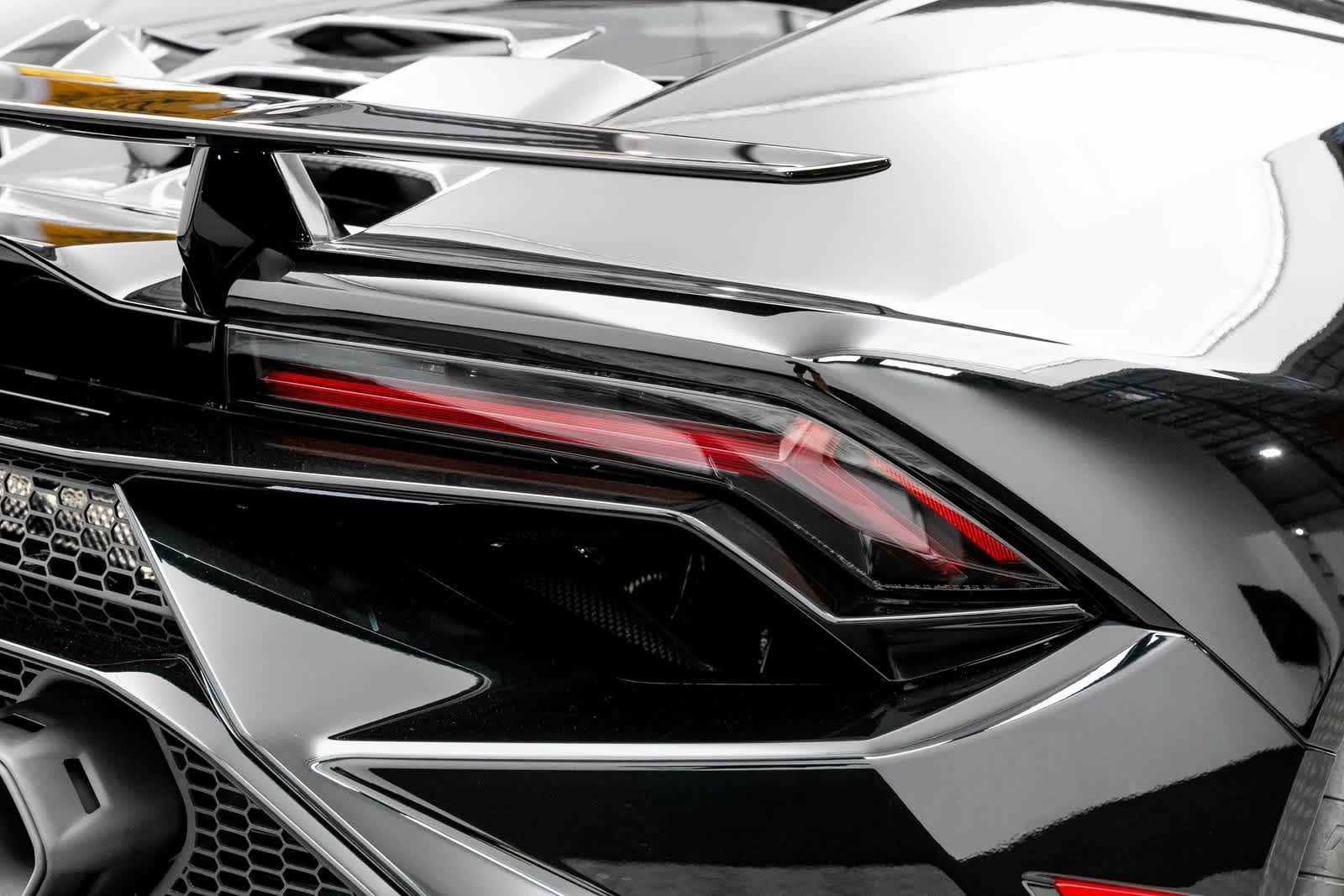Thumbnail: 2024 Lamborghini Huracan - 47