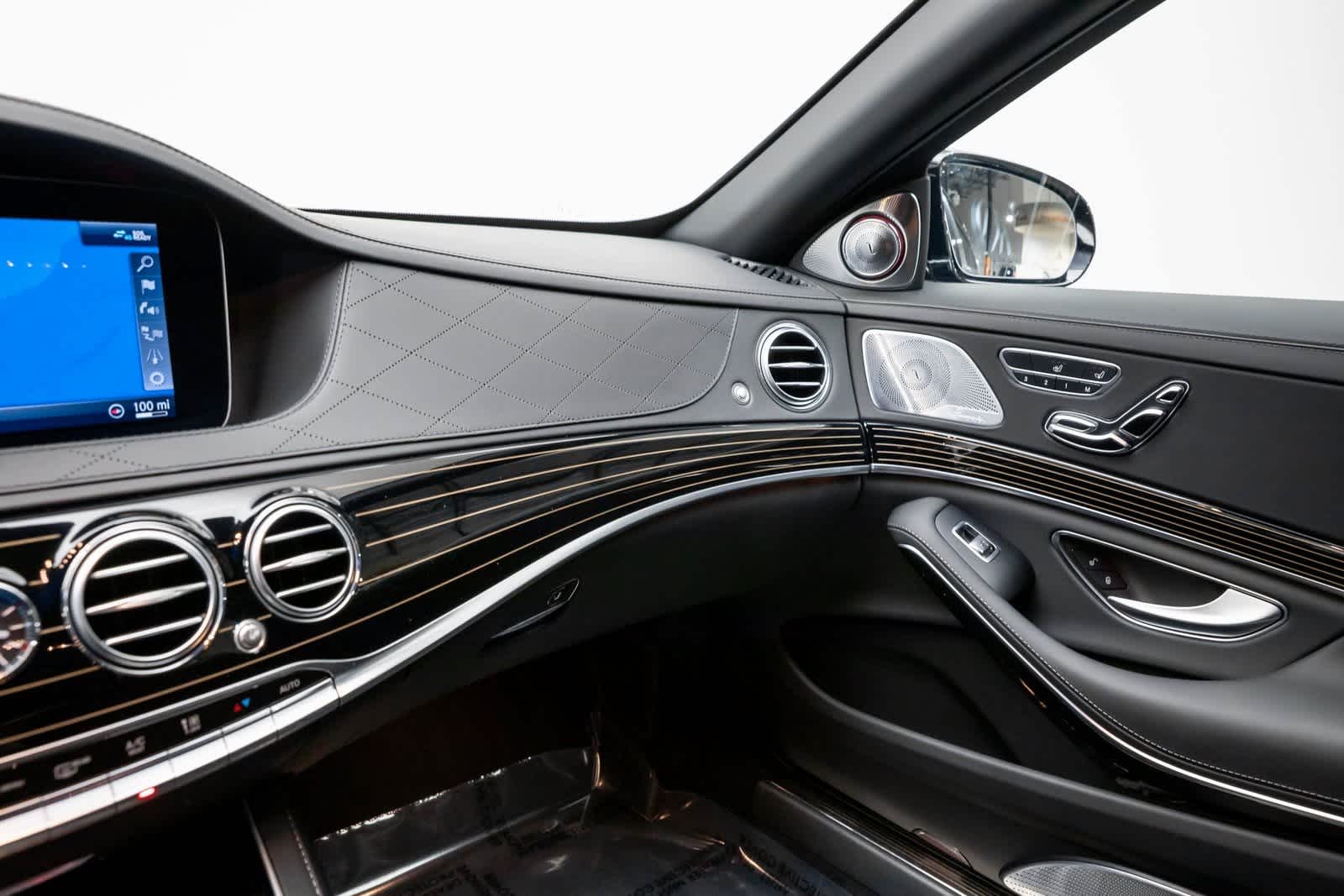 Thumbnail: 2020 Mercedes-Benz S-Class - 44