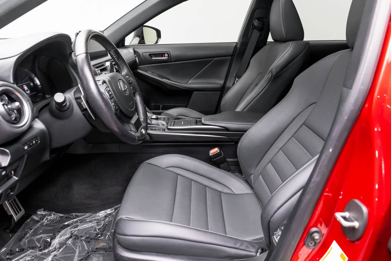 Thumbnail: 2021 Lexus IS - 11