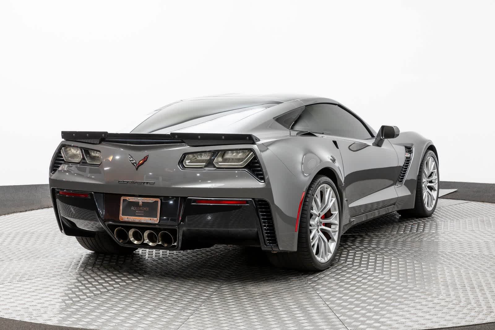 Thumbnail: 2015 Chevrolet Corvette - 22