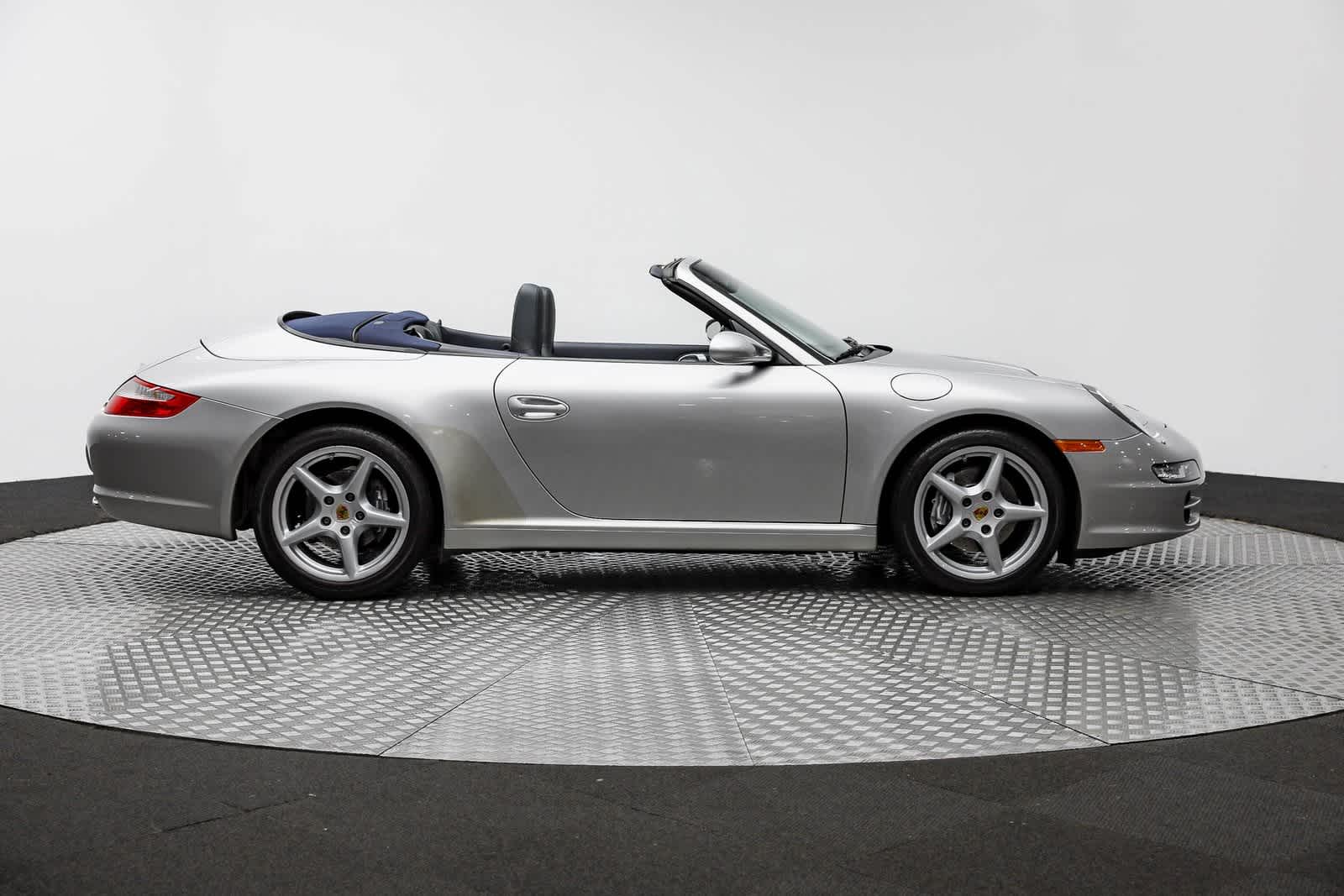 Thumbnail: 2007 Porsche 911 - 48