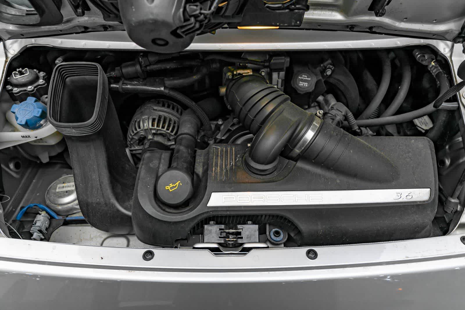 Thumbnail: 2007 Porsche 911 - 9