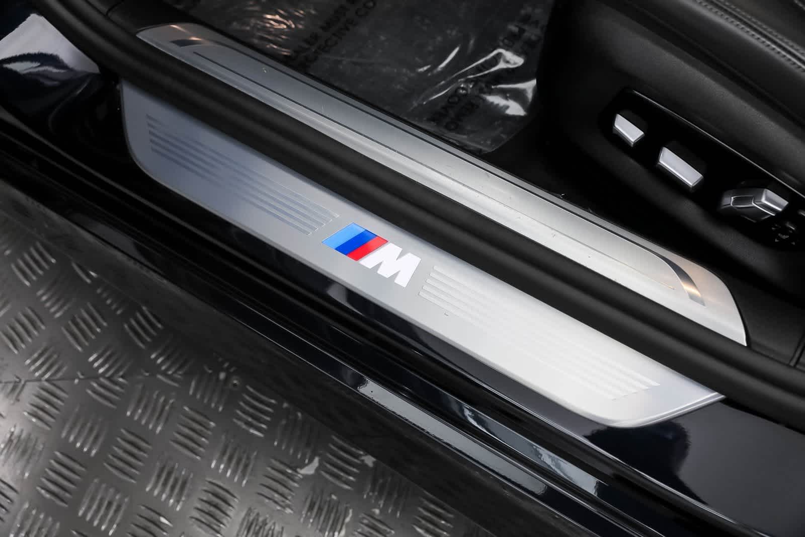 Thumbnail: 2022 BMW 7 Series - 26