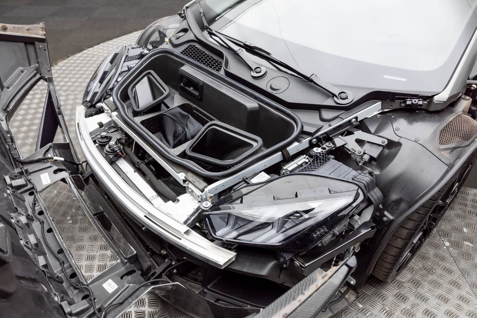 Thumbnail: 2022 Lamborghini Huracan - 19