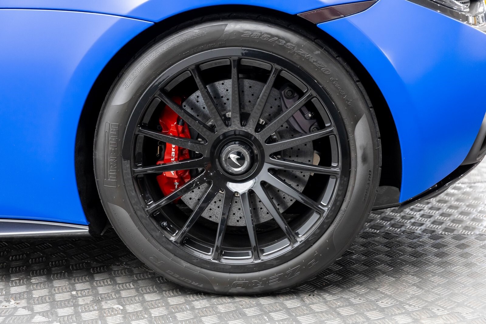 Thumbnail: 2020 Mclaren  - 44