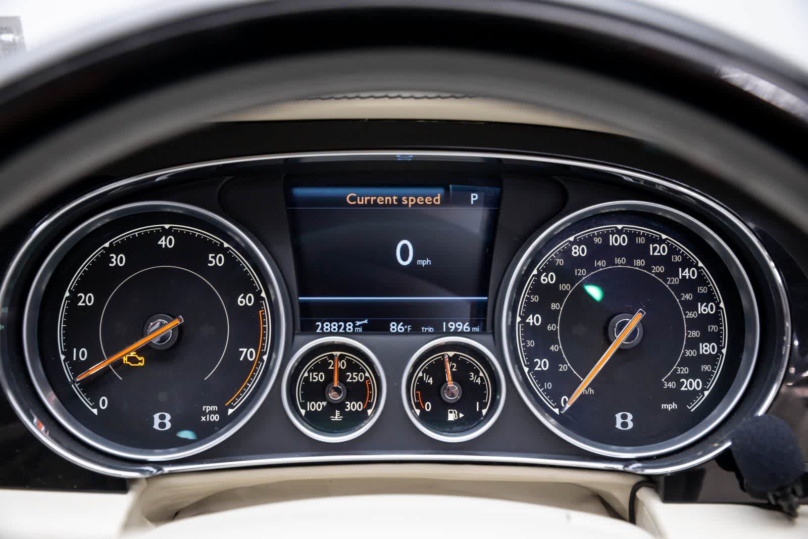 Thumbnail: 2018 Bentley Continental - 18