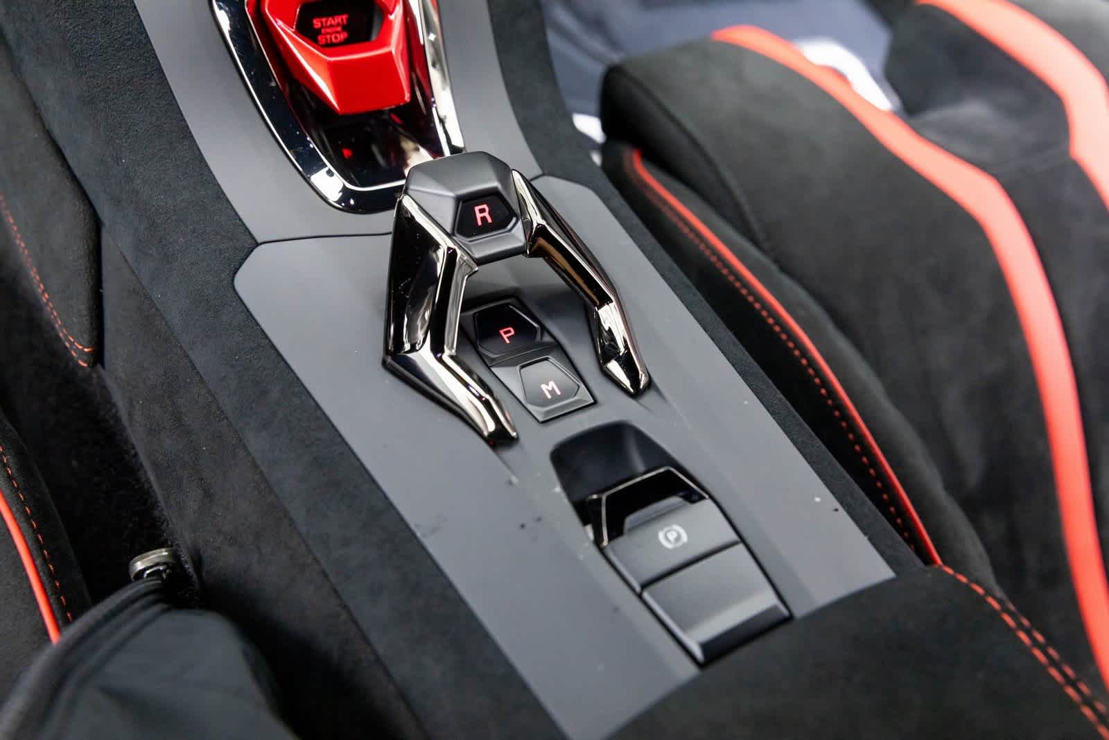 Thumbnail: 2022 Lamborghini Huracan - 17