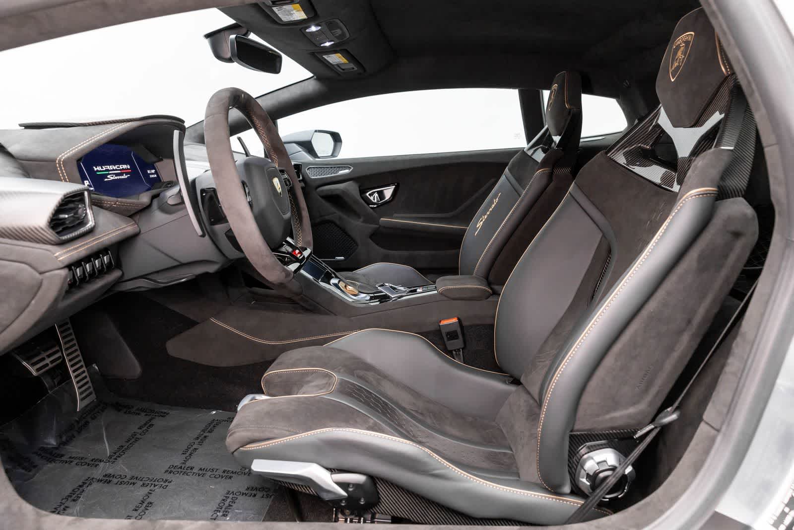 Thumbnail: 2024 Lamborghini Huracan - 11