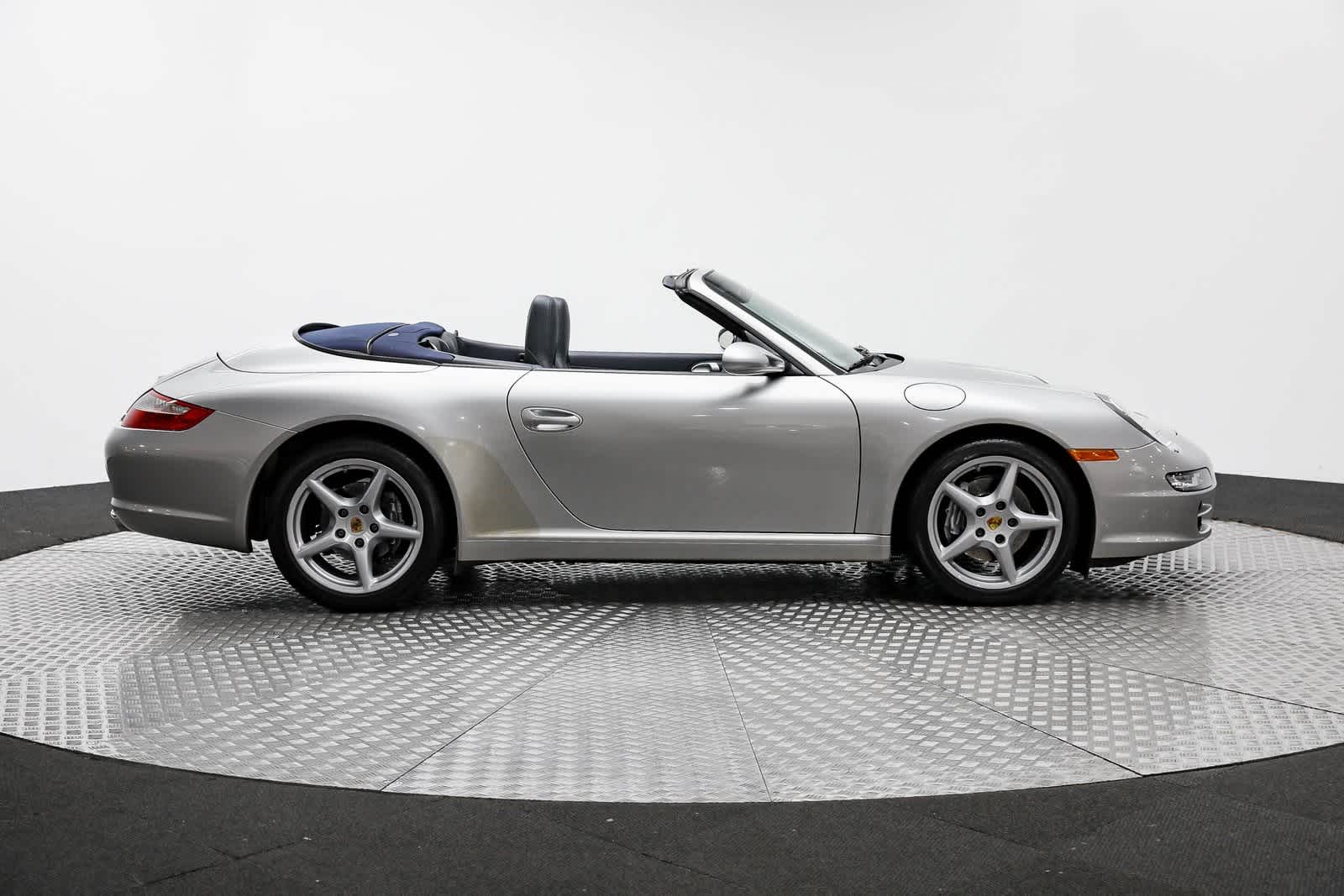 Thumbnail: 2007 Porsche 911 - 49