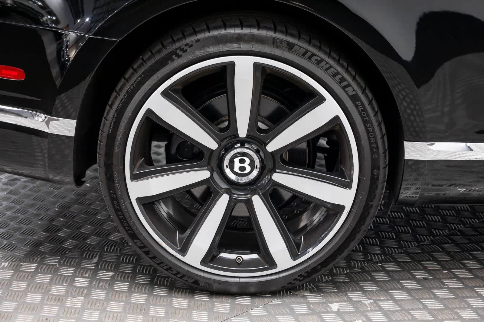 Thumbnail: 2018 Bentley Continental - 46